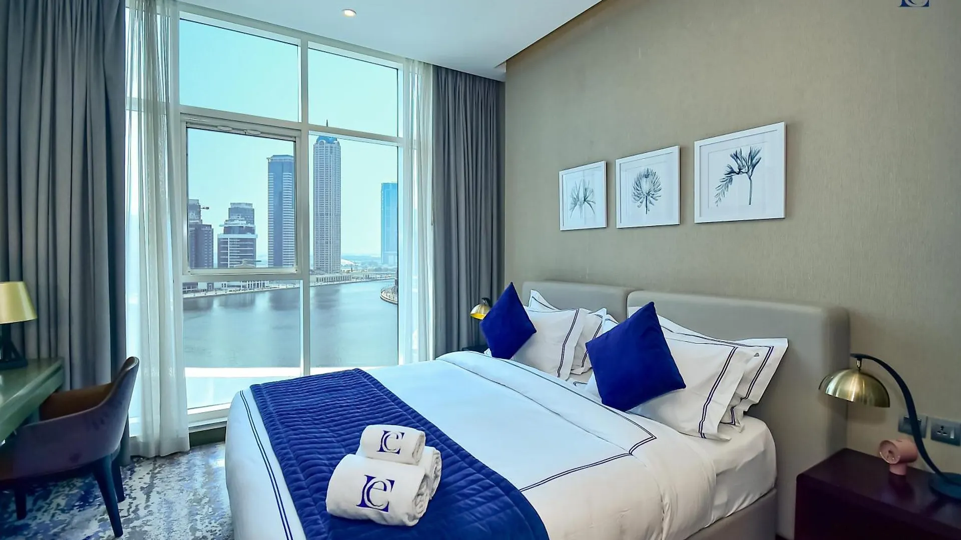 Apartment Luxury Escapes - Damac Maison Prive - Canal View Studio Apts - Near Dubai Mall