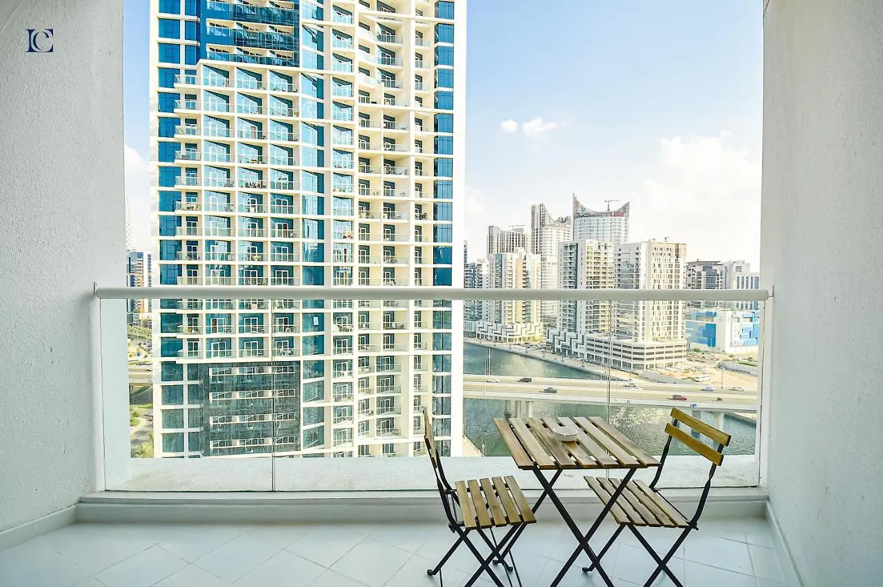 Luxury Escapes - Damac Maison Prive - Canal View Studio Apts - Near Dubai Mall Appartement