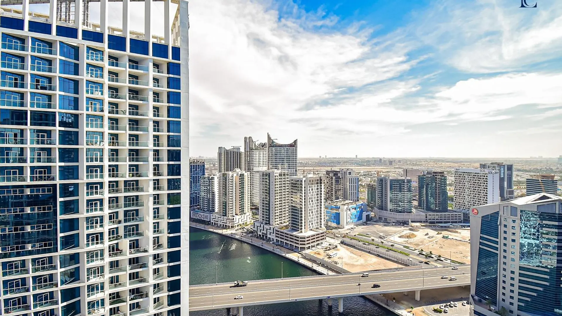 Luxury Escapes - Damac Maison Prive - Canal View Studio Apts - Near Dubai Mall 0*,  Émirats arabes unis