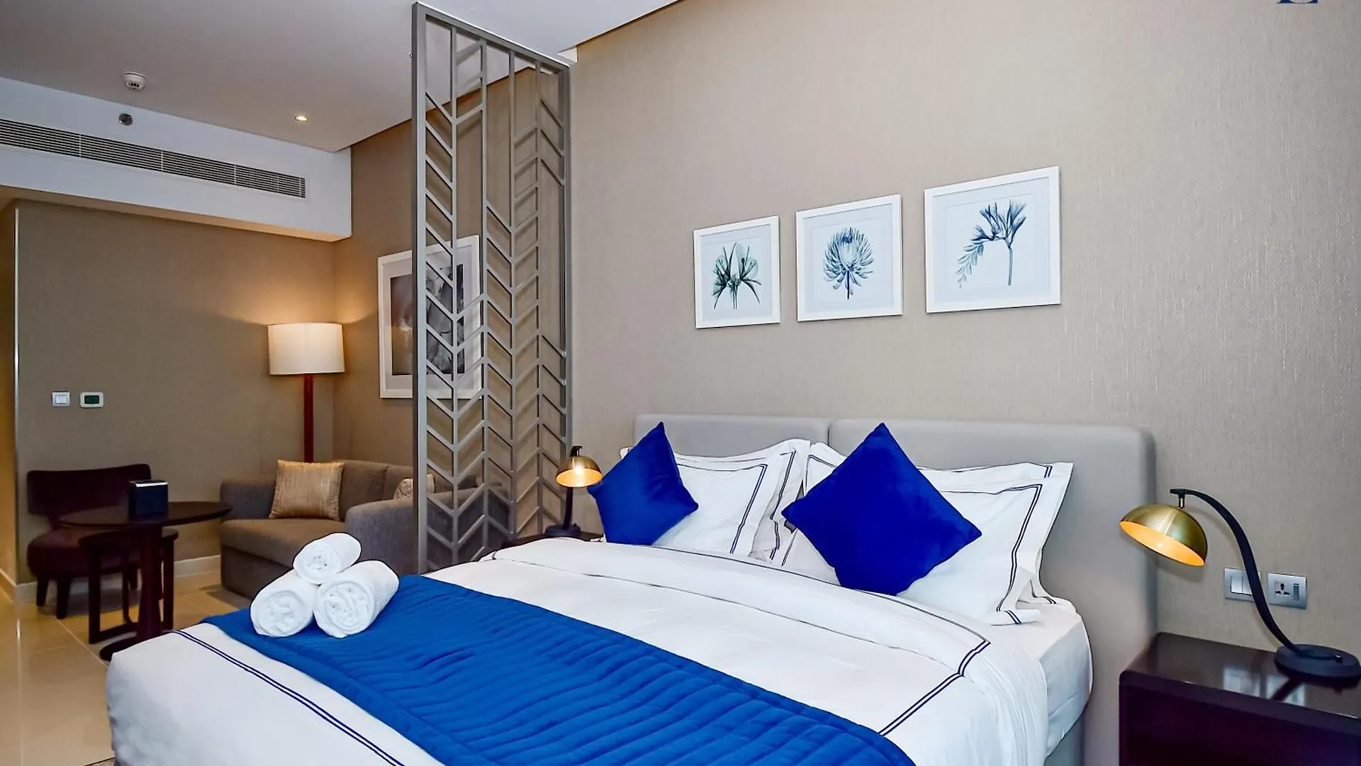 Apartment Luxury Escapes - Damac Maison Prive - Canal View Studio Apts - Near Dubai Mall