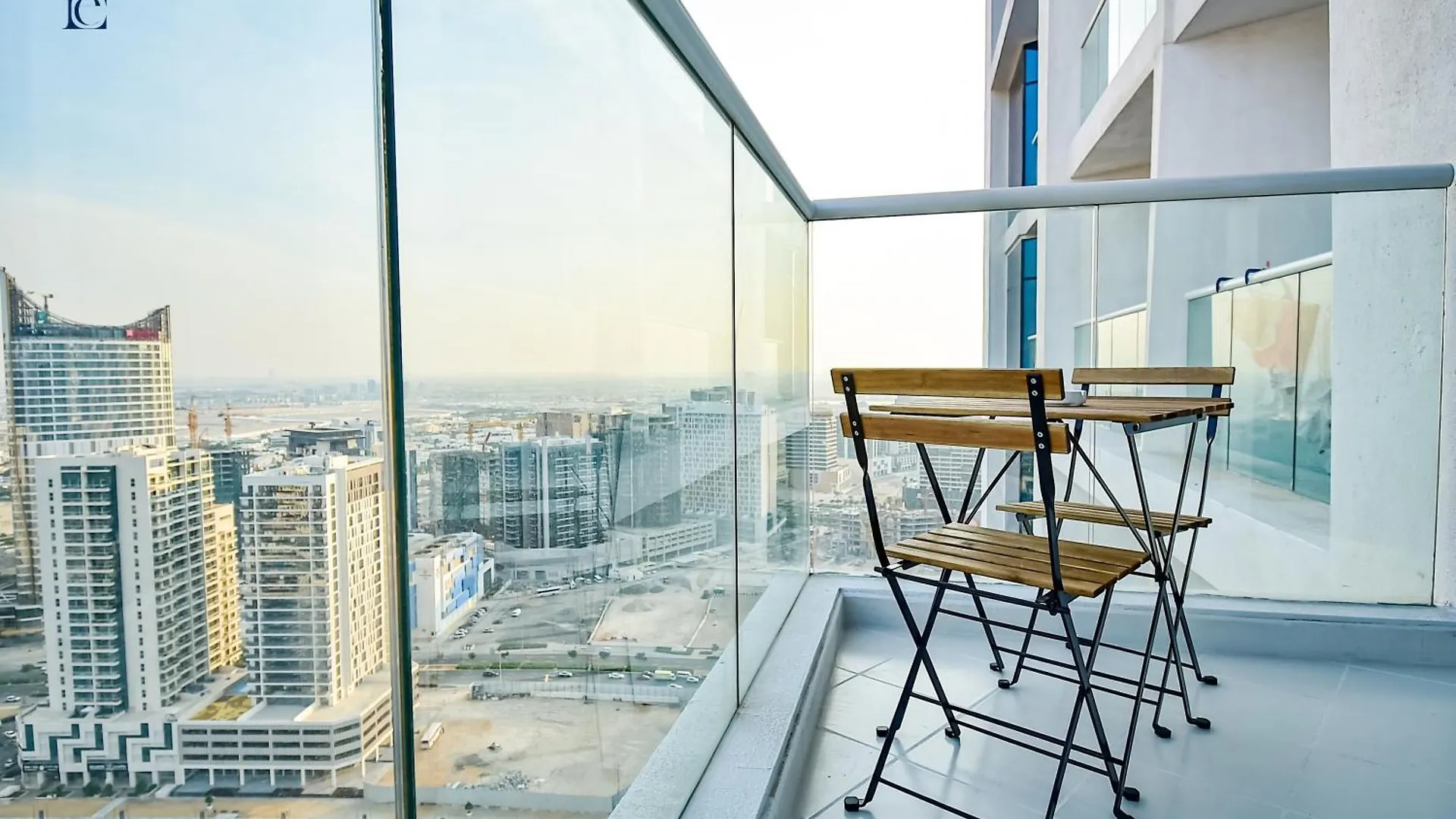 Luxury Escapes - Damac Maison Prive - Canal View Studio Apts - Near Dubai Mall United Arab Emirates
