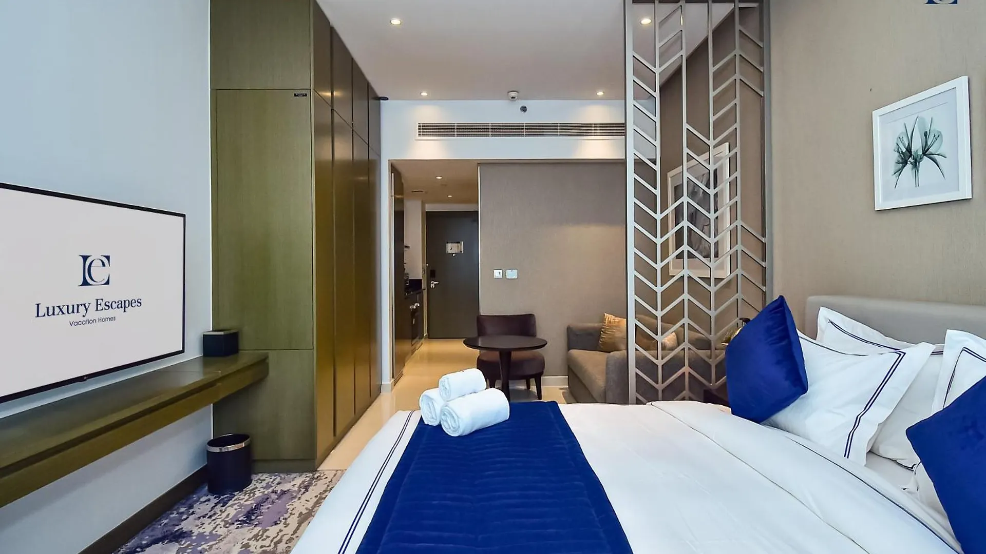 Luxury Escapes - Damac Maison Prive - Canal View Studio Apts - Near Dubai Mall